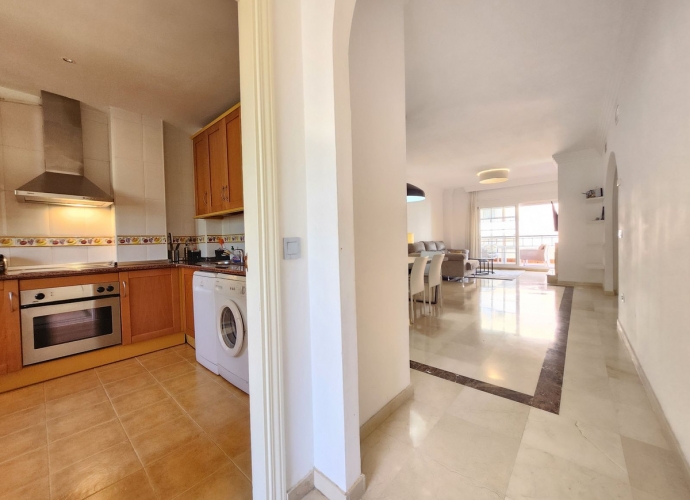 Apartamento Planta Media en Nueva Andalucía - 4