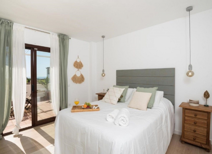 Apartamento Planta Media en The Golden Mile - 10