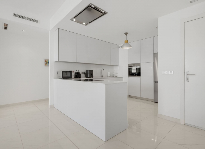 Appartement milieu d’Etage situé à New Golden Mile - 9