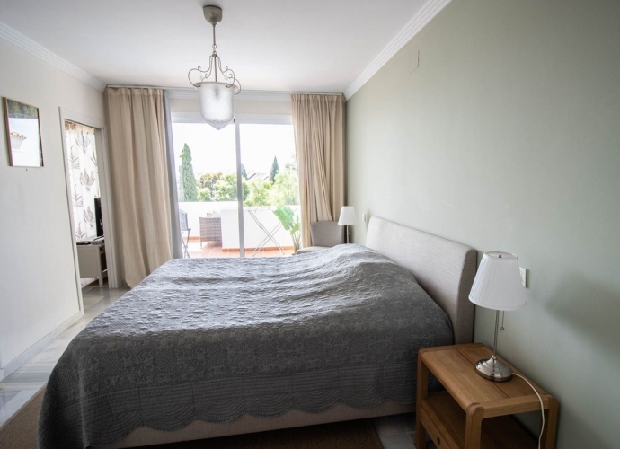 Apartamento Planta Media en Nueva Andalucía - 10