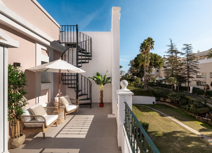 Apartment Penthouse Duplex en Nueva Andalucía Aloha Gardens  - 4