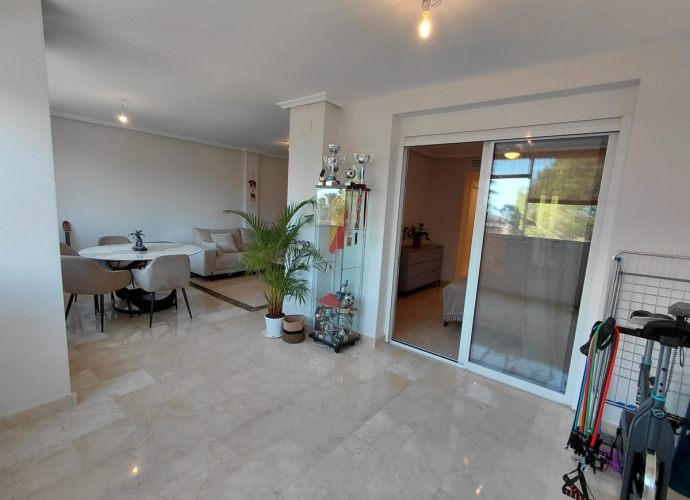 Appartement milieu d’Etage situé à Nagüeles - 2