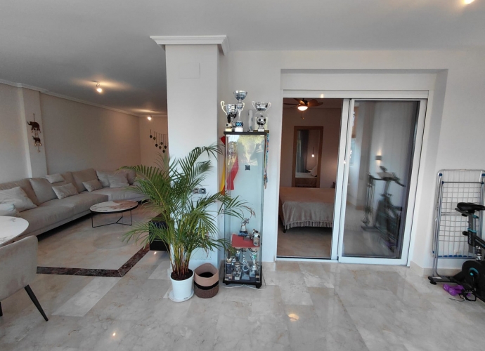 Appartement milieu d’Etage situé à Nagüeles - 3