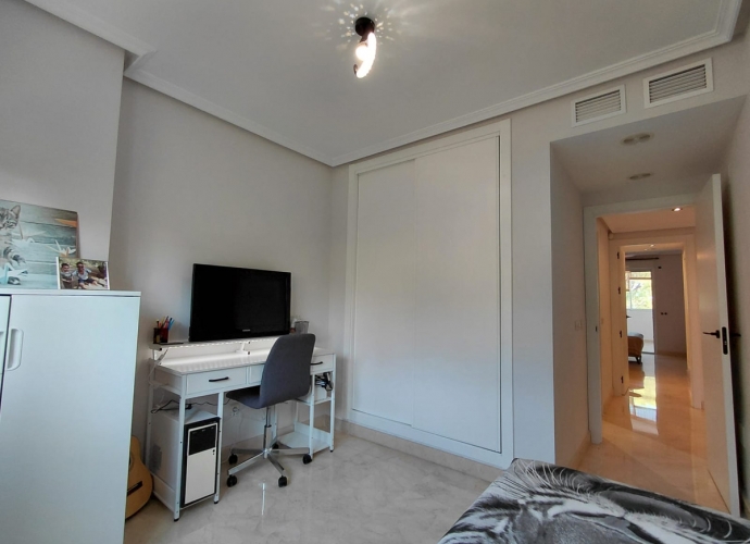 Appartement milieu d’Etage situé à Nagüeles - 7