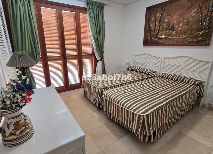 Apartamento Planta Baja en Nueva Andalucía Le Village  - 9