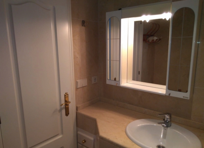 Apartment Middle Floor in Marbella - 8