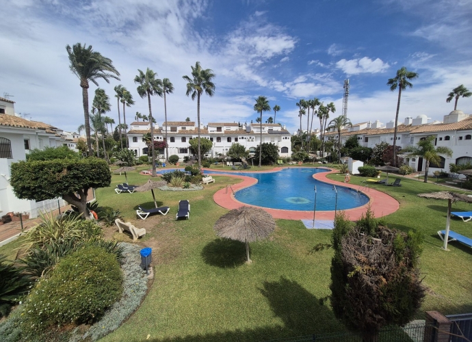 Adosado en Guadalmina Baja - 1