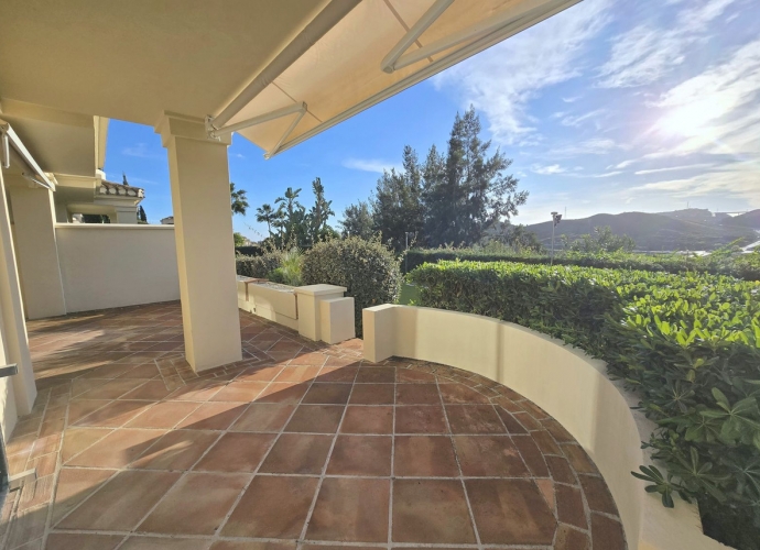 Apartamento Planta Media en Benahavís Capanes del Golf  - 2