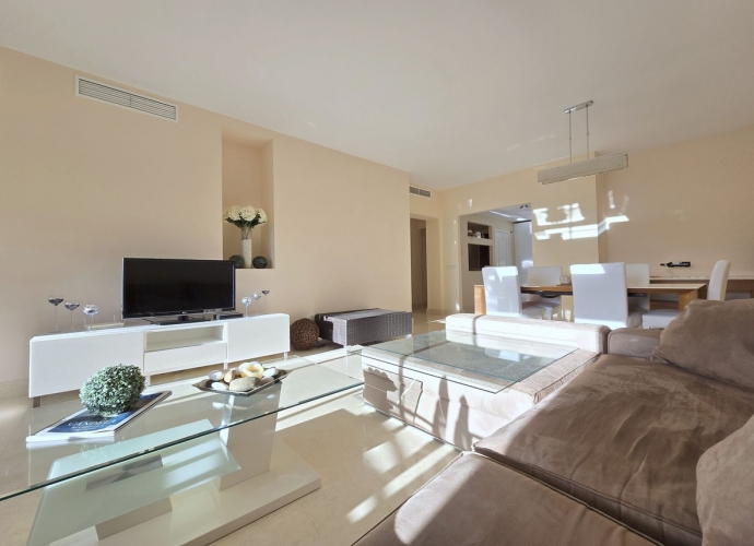 Apartamento Planta Media en Benahavís Capanes del Golf  - 3