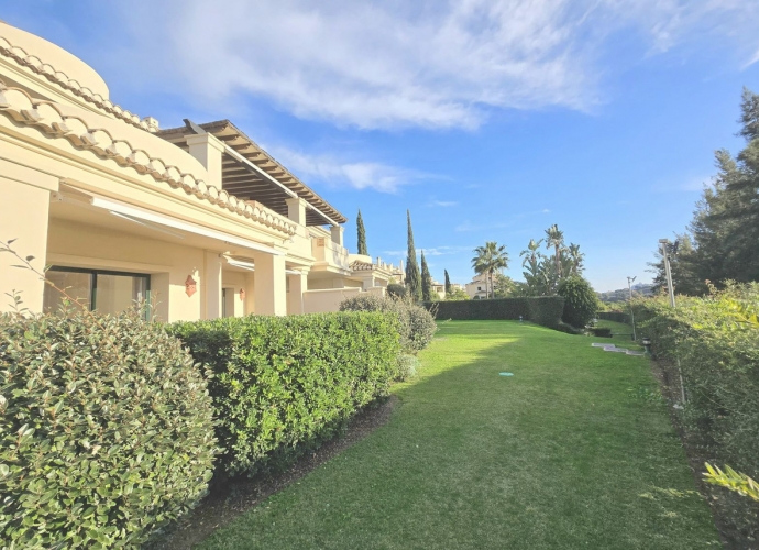 Apartamento Planta Media en Benahavís Capanes del Golf  - 9
