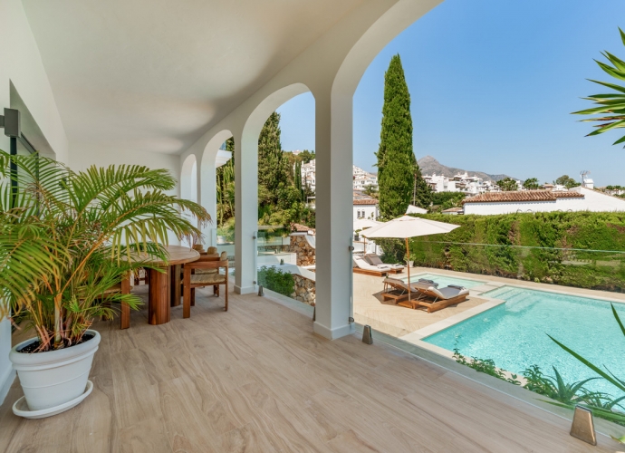 Villa Independiente en Nueva Andalucía Villas en Nueva Andalucia  - 2