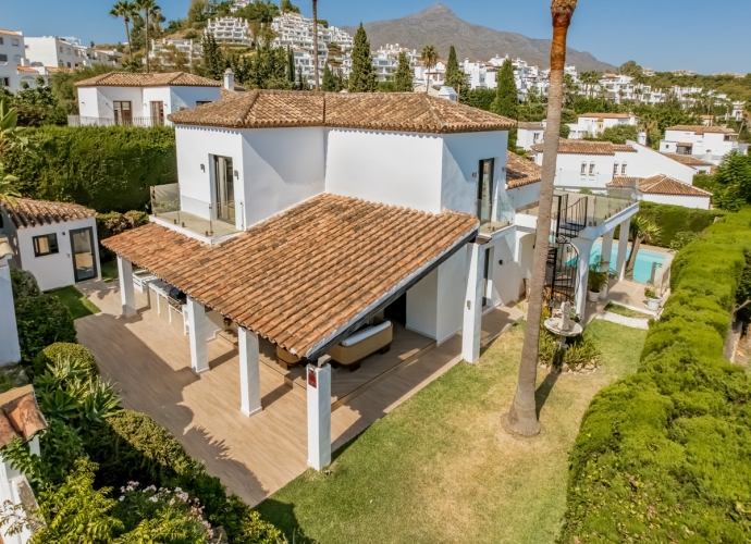 Villa Independiente en Nueva Andalucía Villas en Nueva Andalucia  - 4