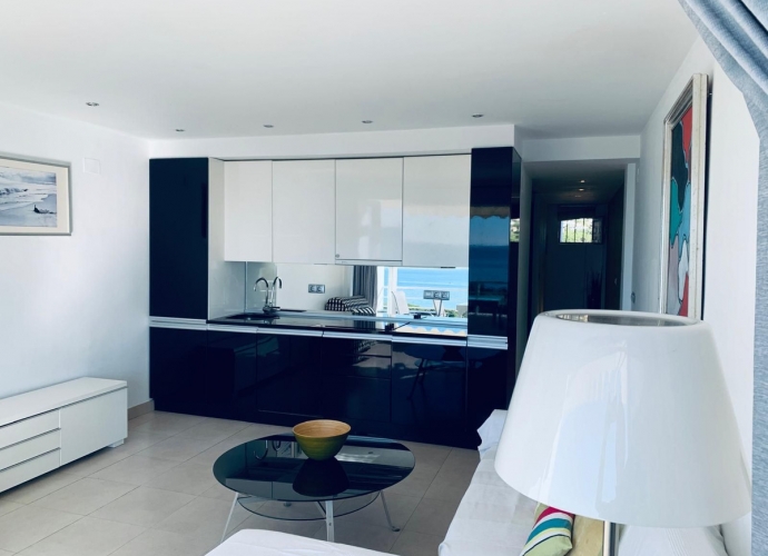 Apartamento Planta Media en Costabella - 8