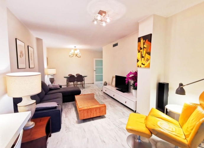 Apartamento Planta Media en Nueva Andalucía Terrazas del Rodeo  - 3