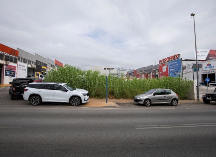 Plot Commercial in San Pedro de Alcántara - 8