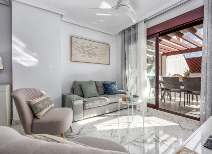 Apartamento Planta Media en Nueva Andalucía - 2