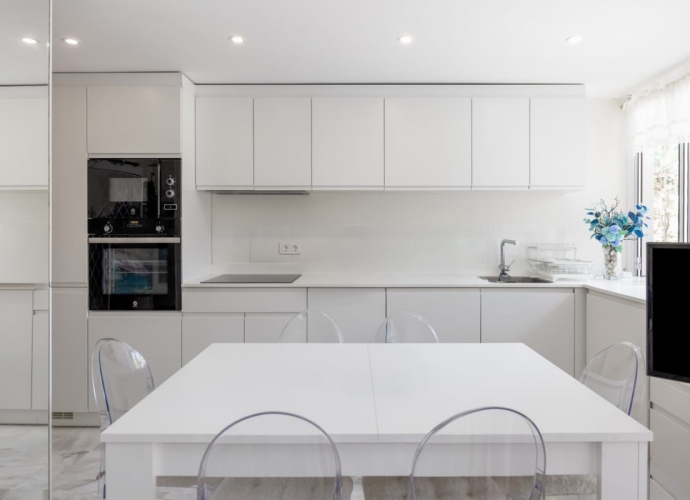 Apartamento Planta Media en Nueva Andalucía - 2