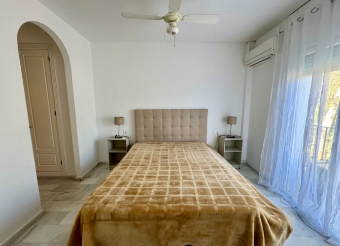 Apartamento Planta Media en Guadalmina Baja - 9