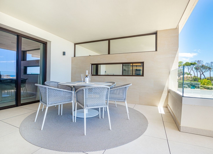 Apartamento Planta Media en Estepona - 3