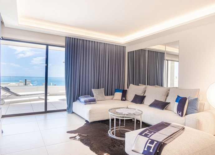 Apartamento Planta Media en Estepona - 4