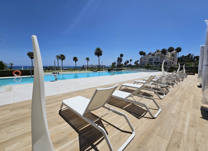 Apartamento Planta Media en Estepona - 5