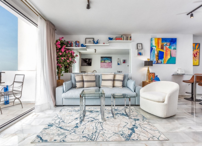Apartamento Planta Media en Puerto Banús Jardines del Puerto  - 2