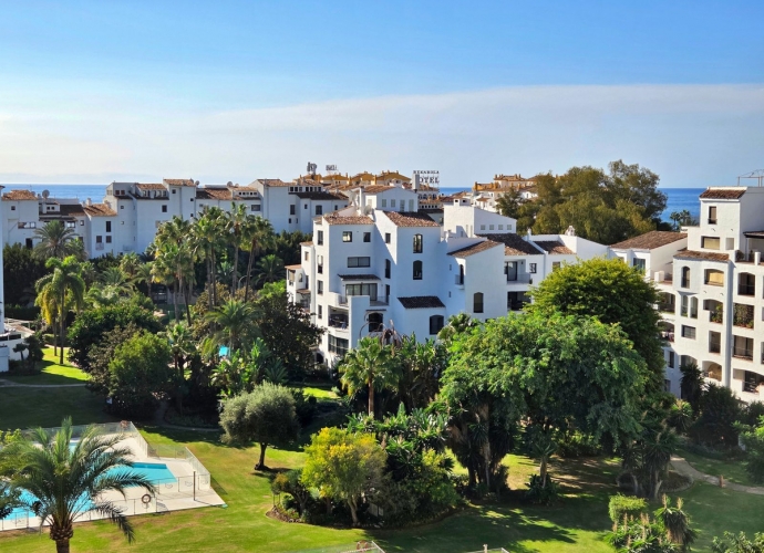 Apartment Penthouse Duplex en Puerto Banús Terrazas de Banus  - 1