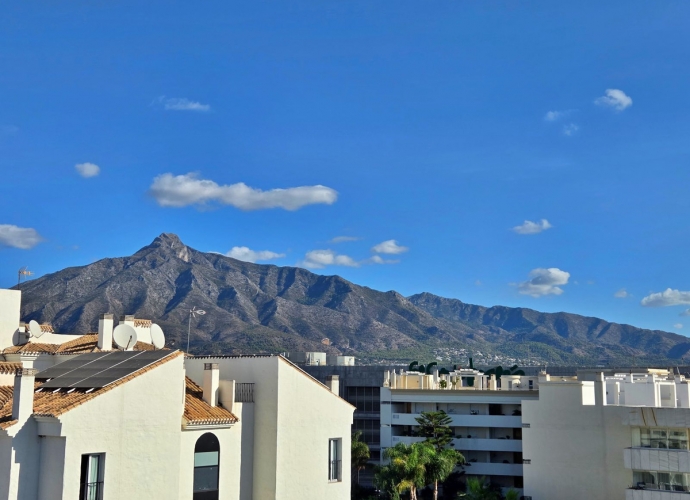 Apartment Penthouse Duplex en Puerto Banús Terrazas de Banus  - 2