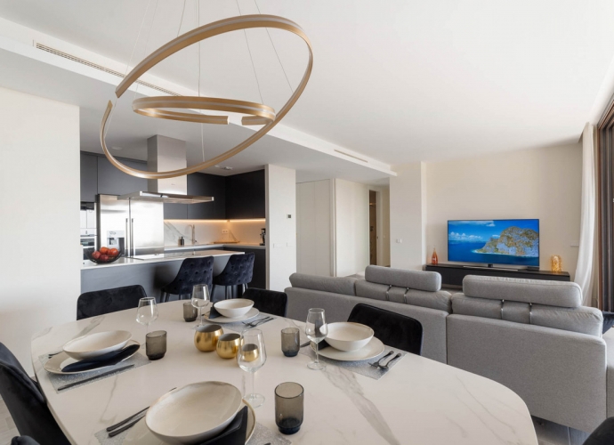 Apartment Middle Floor in Benahavís - 3