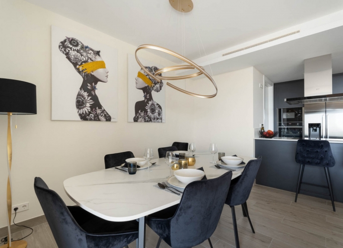 Apartment Middle Floor in Benahavís - 4