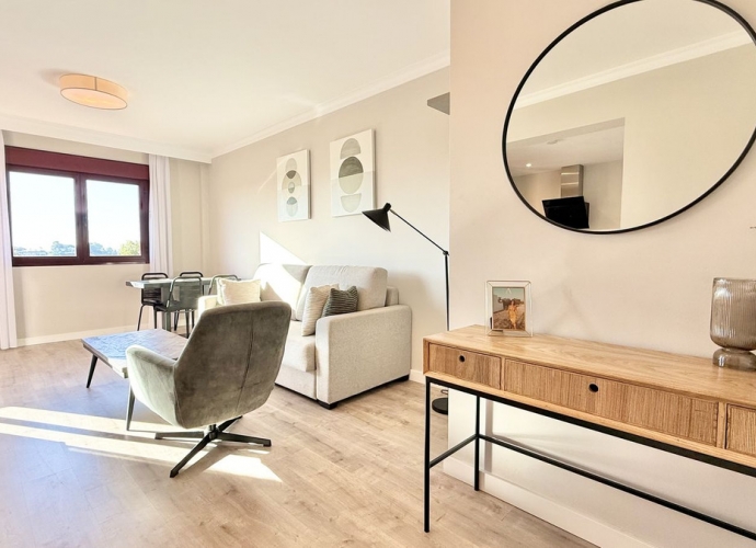 Apartment Middle Floor in Benahavís - 2