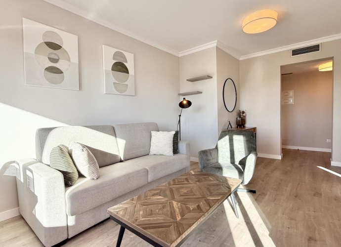 Apartment Middle Floor in Benahavís - 3