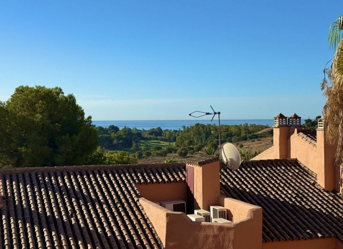 Apartment Middle Floor in Benahavís - 10