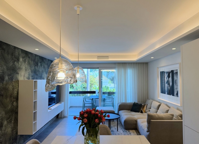 Apartamento Planta Media en The Golden Mile - 8