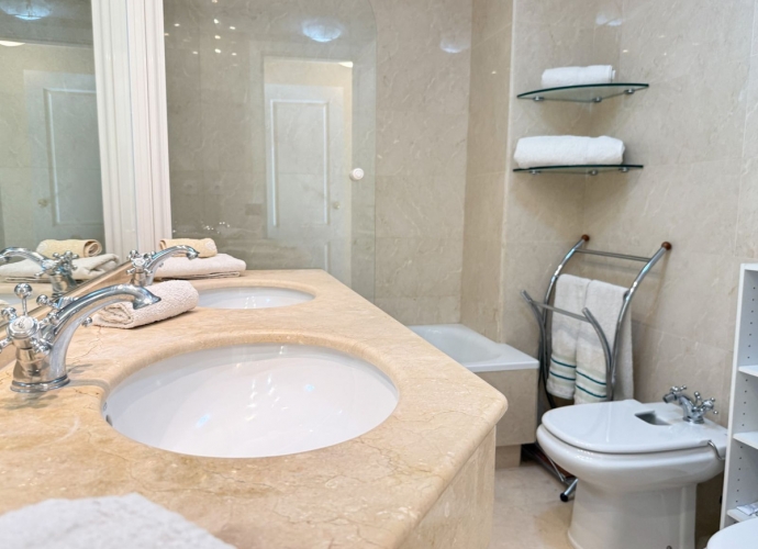 Appartement milieu d’Etage situé à San Pedro de Alcántara - 6