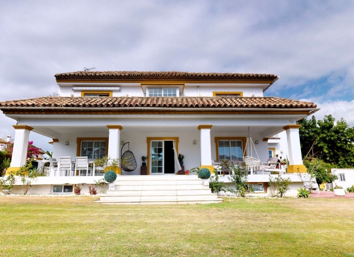 Villa Independiente en Guadalmina Alta - 2