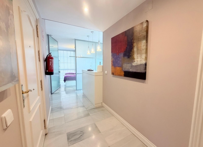 Apartamento Planta Media en Marbella - 8