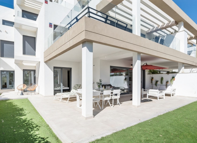 Apartment Ground Floor in Estepona - 1