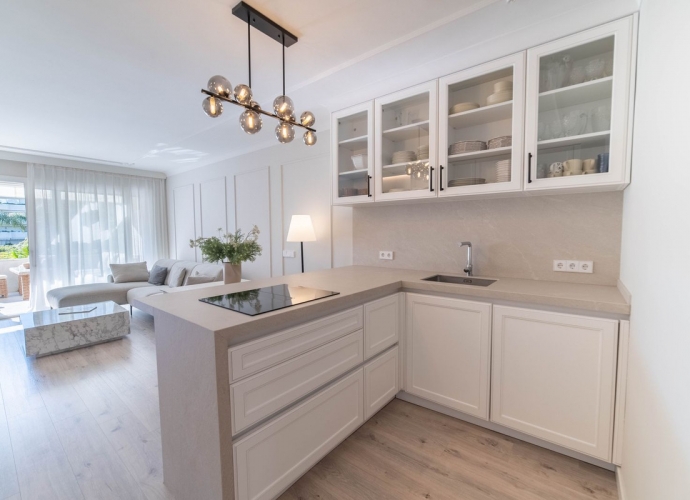 Apartment Middle Floor in Marbella - 8