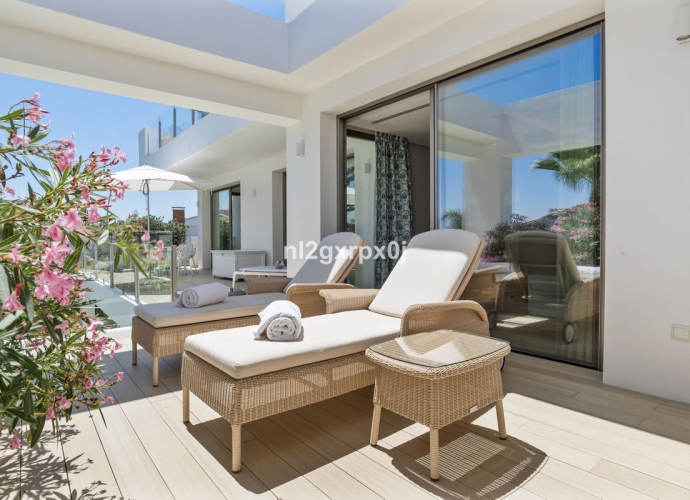 Villa Detached in Marbella - 3