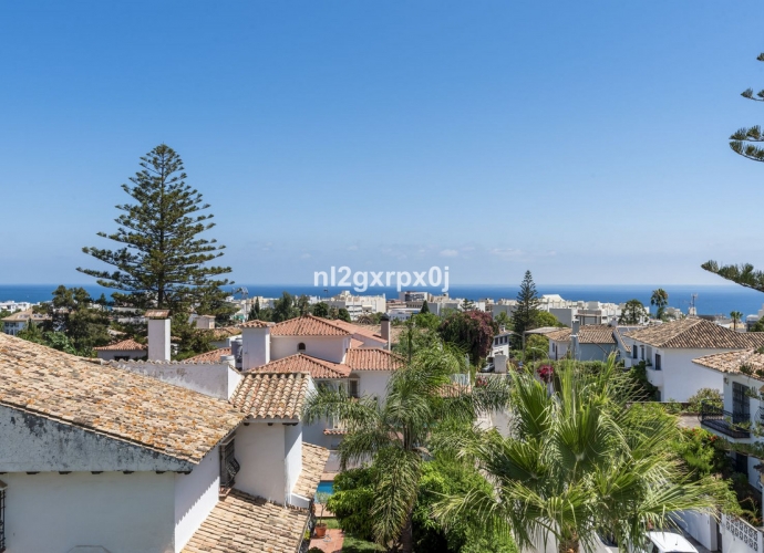 Villa Detached in Marbella - 5