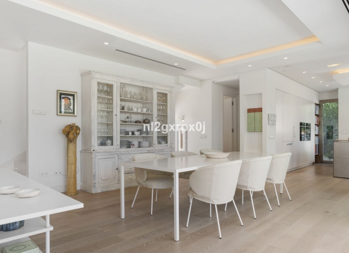 Villa Detached in Marbella - 7