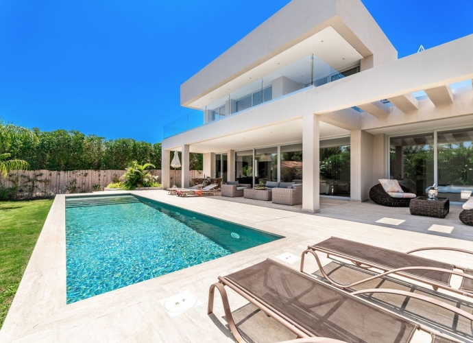 Villa Detached in Marbella - 2