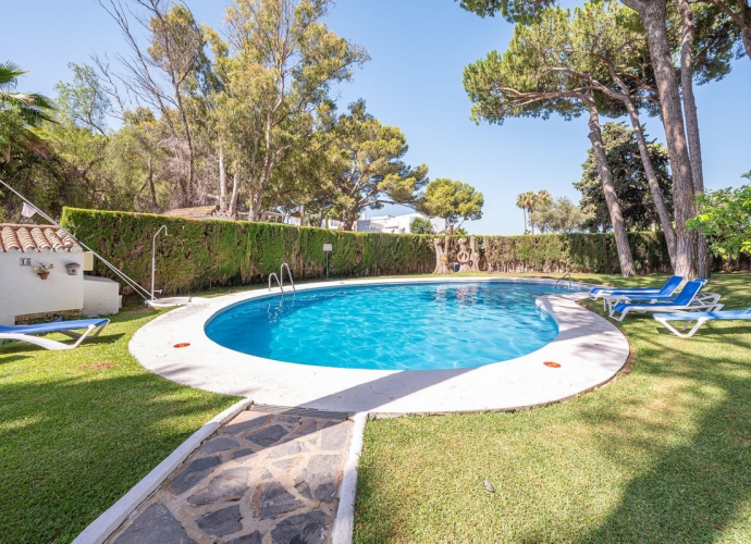 Appartement milieu d’Etage situé à Aloha - 2