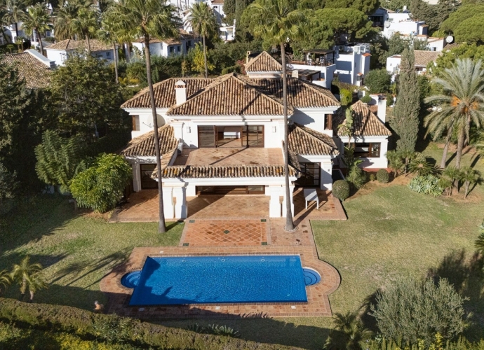 Villa indépendante situé à Sierra Blanca - 2