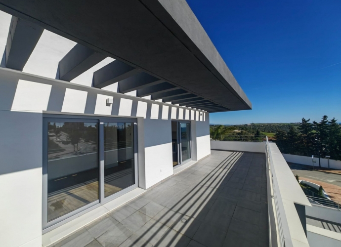 Apartment Penthouse in Estepona - 2