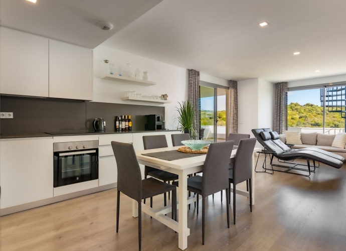 Apartment Penthouse in Estepona - 2