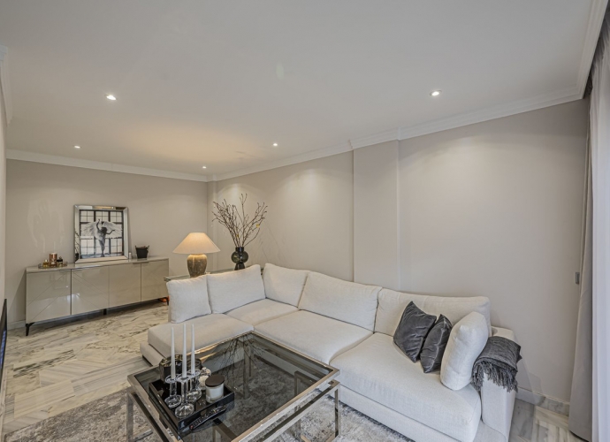 Apartamento Planta Media en Benahavís - 9