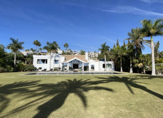 Villa Detached in Benahavís - 2