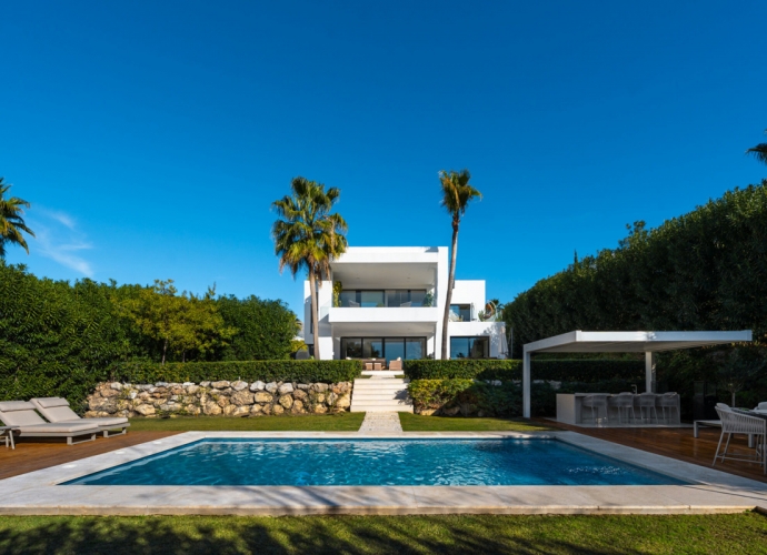 Villa Independiente en Nueva Andalucía - 3